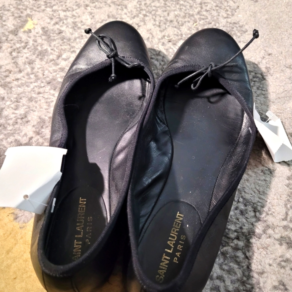 Saint Laurent Black Leather Ballerina Flats